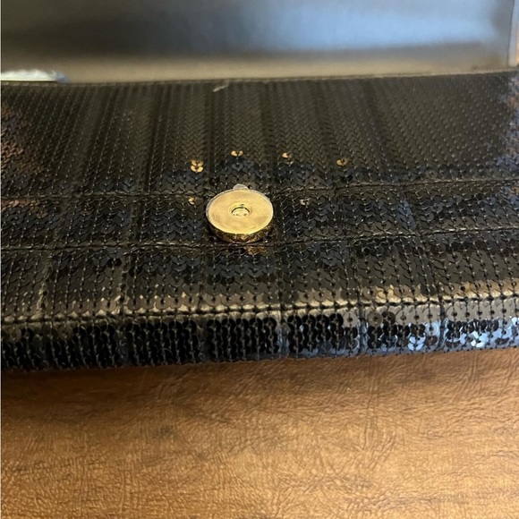 Burberry Black Sequinnedn Lola Wallet Bag with Tags - Picture 9 of 12